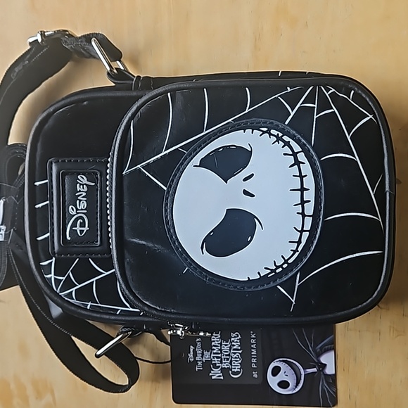 DISNEY NIGHTMARE BEFORE CHRISTMAS CELLPHONE BAG - Picture 2 of 12